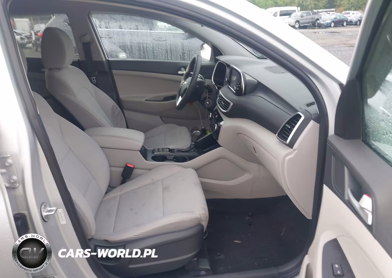 2019 Hyundai Tucson Se VIN:KM8J2CA43KU839343 - 5