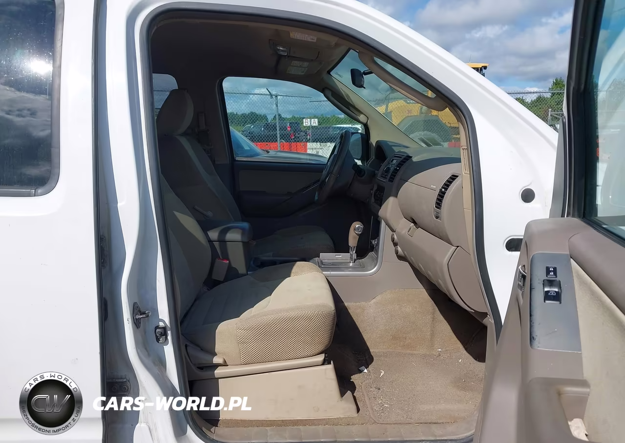2011 Nissan Pathfinder S VIN:5N1AR1NB2BC611896 - 5