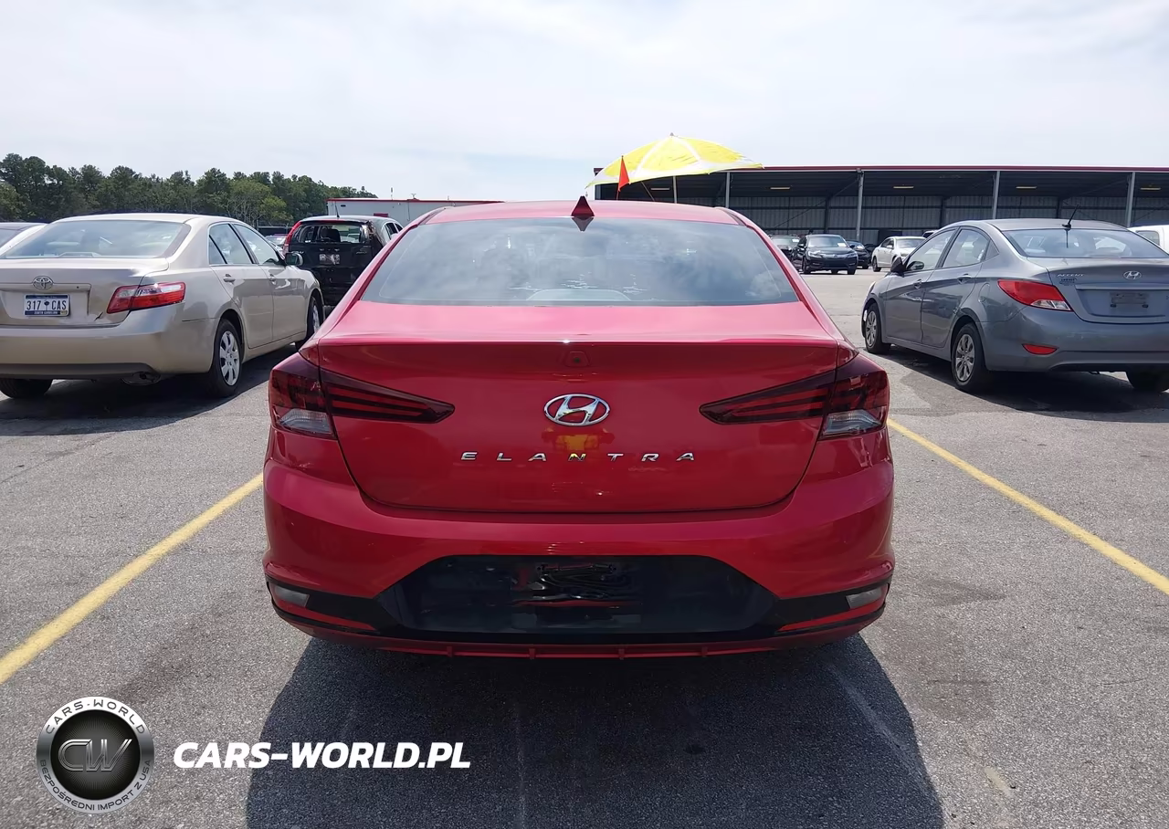 2020 Hyundai Elantra Value Edition VIN:5NPD84LF8LH607028 - 17