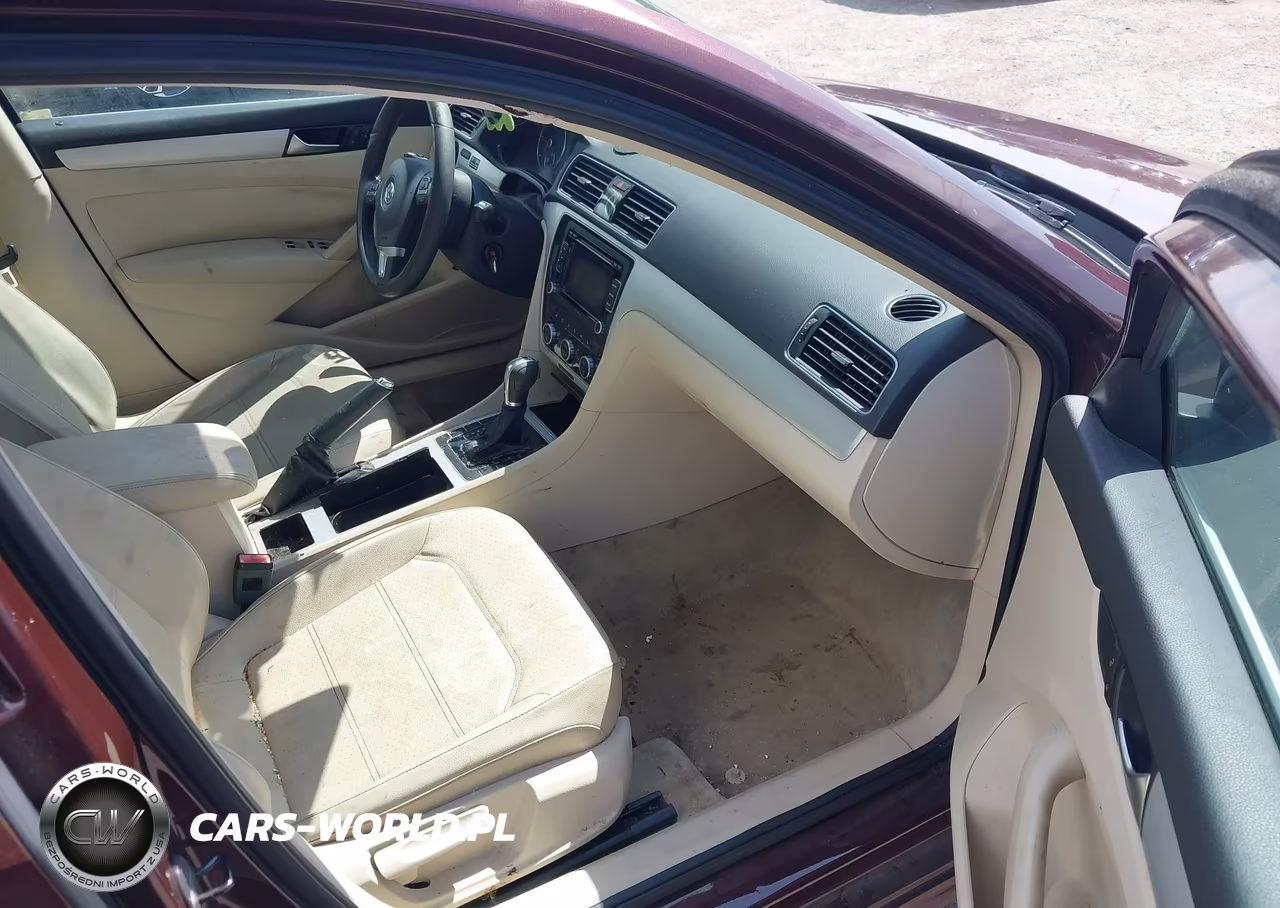 2012 Volkswagen Passat 2.0L Tdi Se VIN:1VWBN7A33CC064724 - 5
