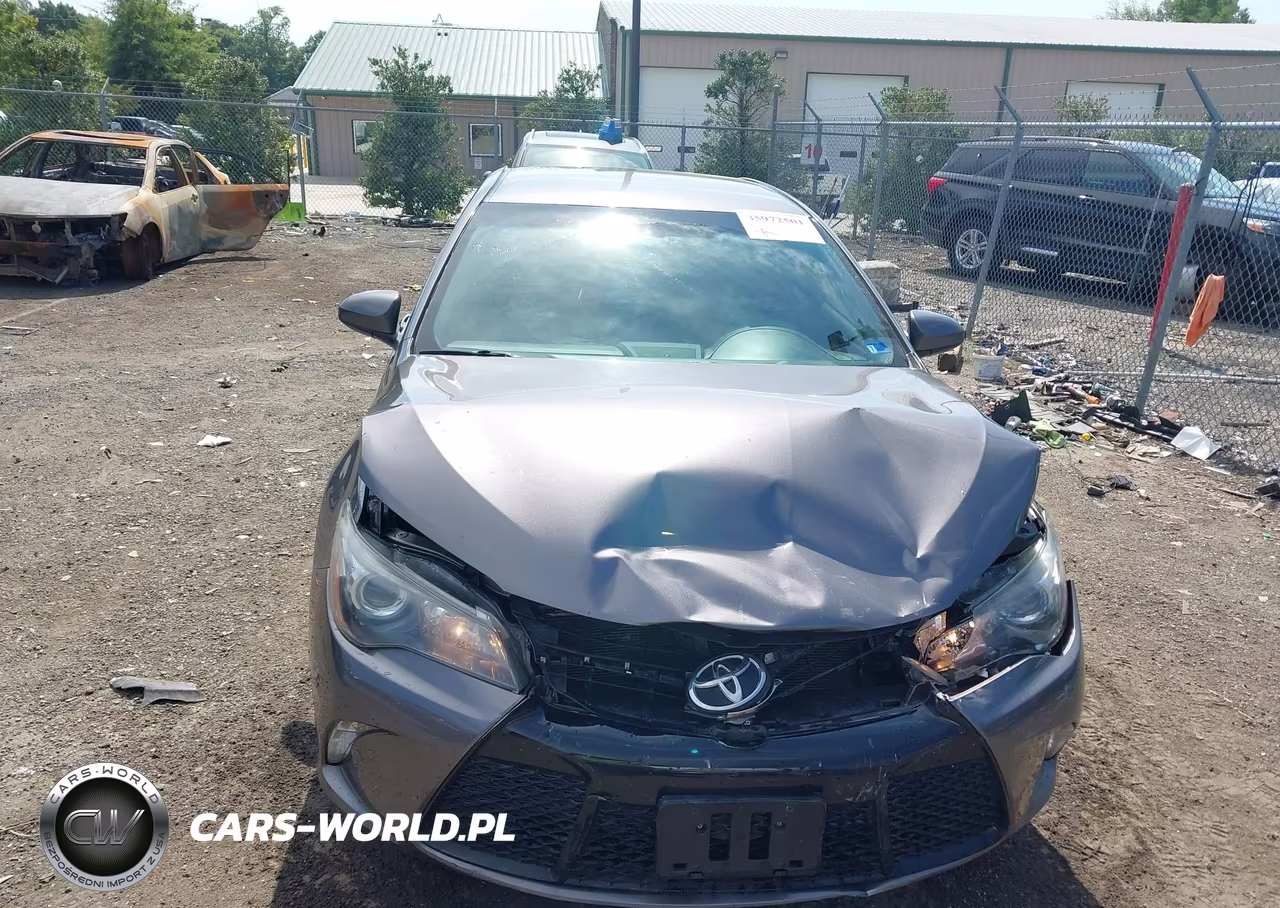 2015 Toyota Camry Se VIN:4T1BF1FK0FU019411 - 12