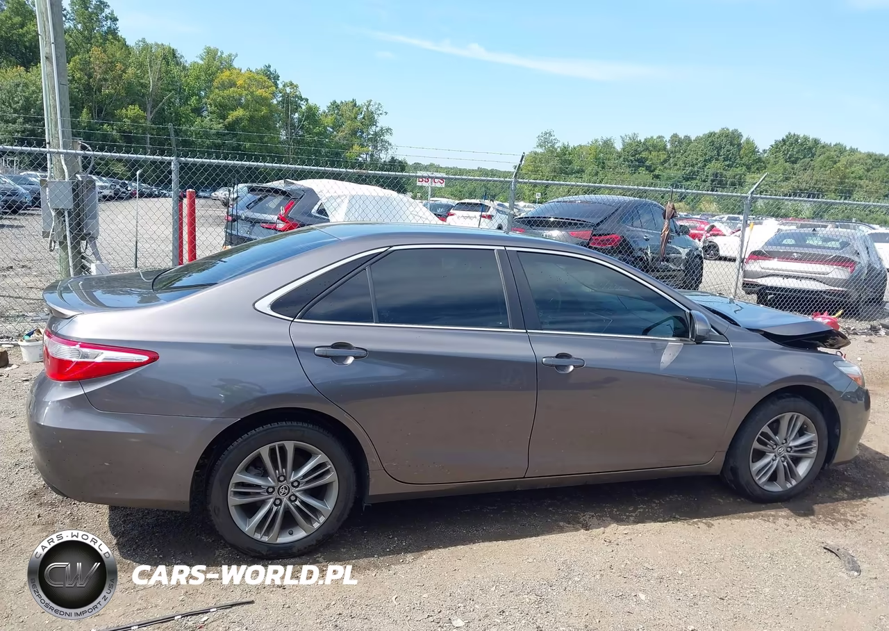 2015 Toyota Camry Se VIN:4T1BF1FK0FU019411 - 13