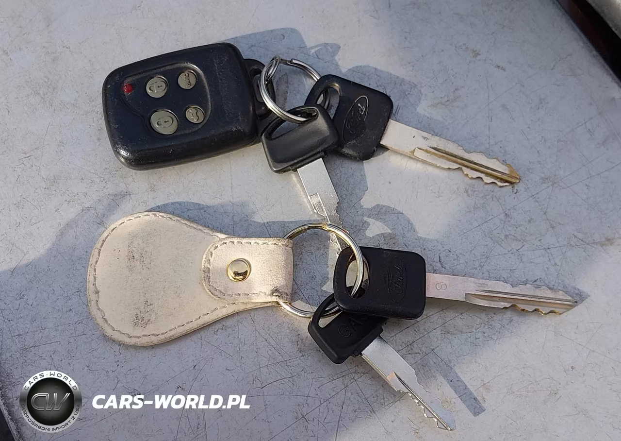 1998 Ford Club Wagon Xl-Xlt VIN:1FMRE1162WHA23061 - 11
