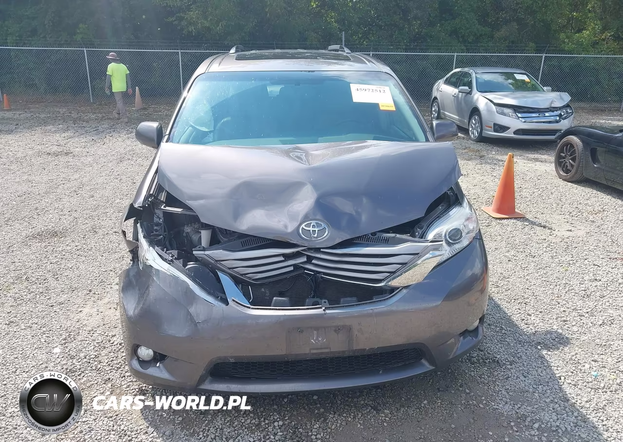 2015 Toyota Sienna Xle 8 Passenger VIN:5TDYK3DC2FS585480 - 12