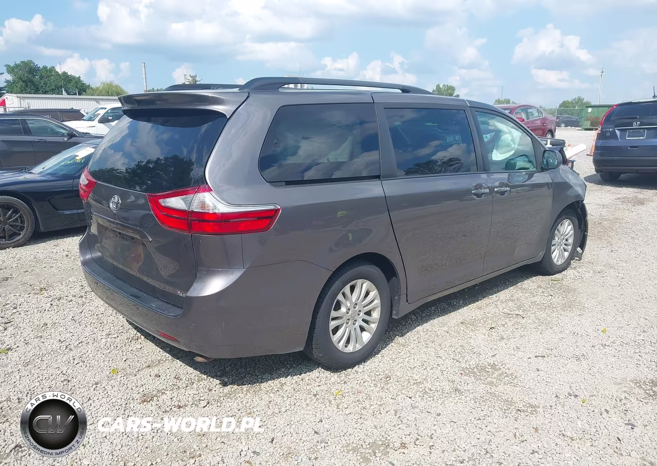 2015 Toyota Sienna Xle 8 Passenger VIN:5TDYK3DC2FS585480 - 4