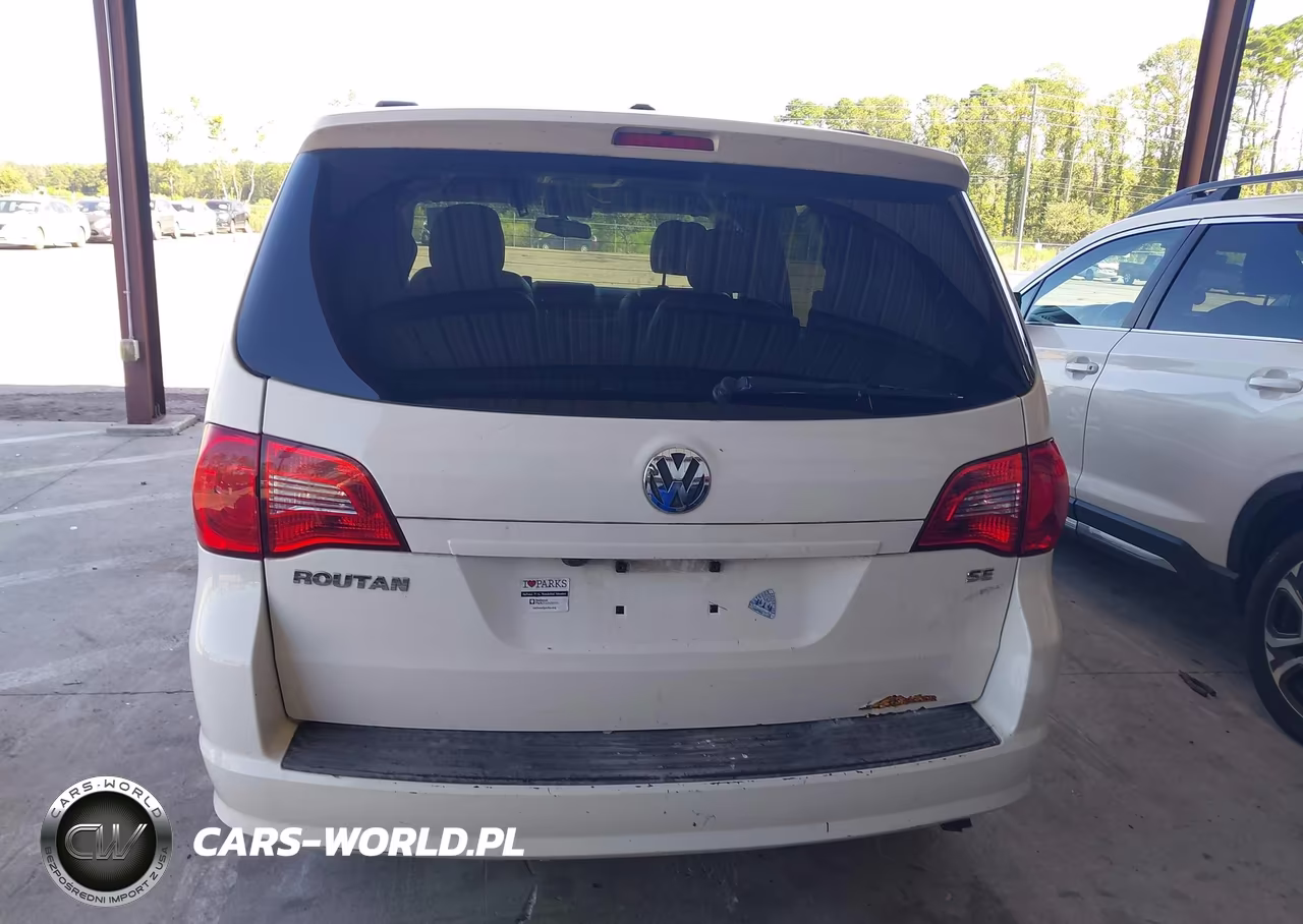2012 Volkswagen Routan Se VIN:2C4RVABG9CR355705 - 16