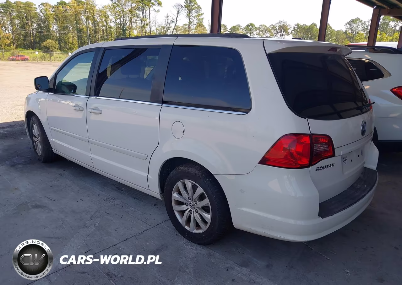 2012 Volkswagen Routan Se VIN:2C4RVABG9CR355705 - 3