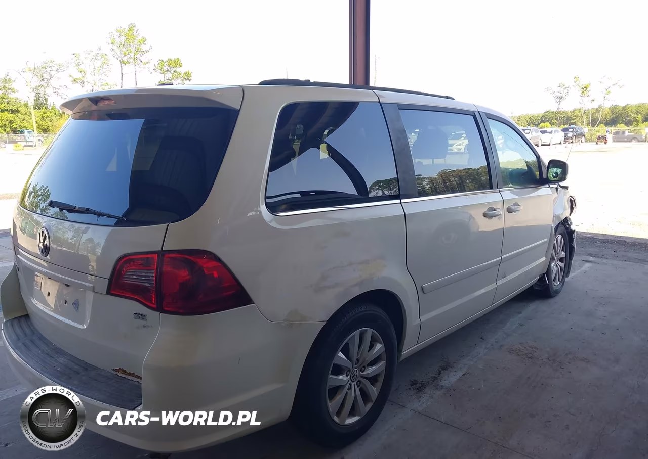 2012 Volkswagen Routan Se VIN:2C4RVABG9CR355705 - 4
