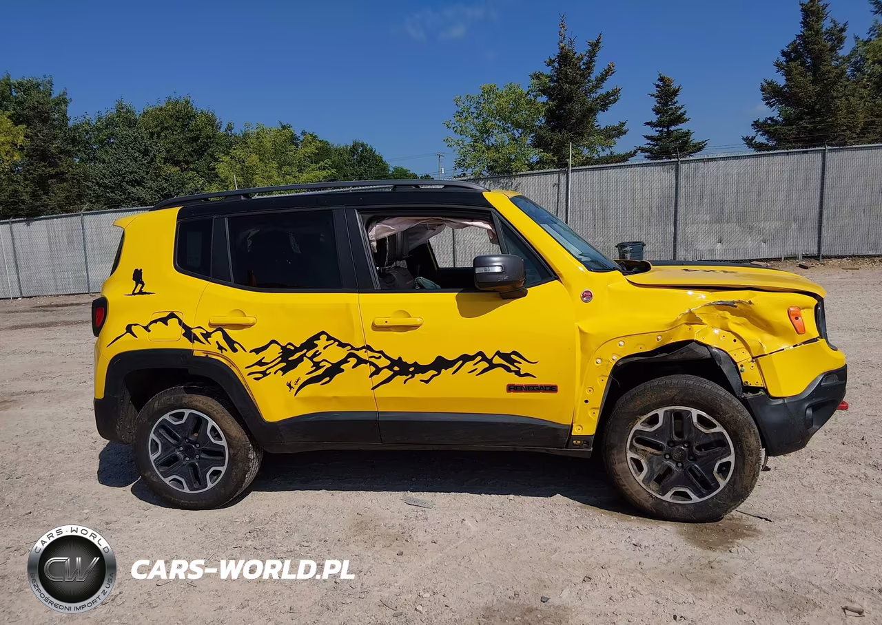 2015 Jeep Renegade Trailhawk VIN:ZACCJBCT1FPC46926 - 14