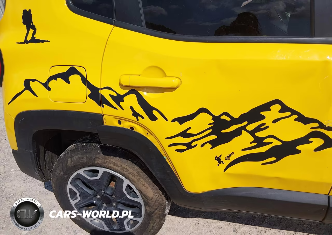 2015 Jeep Renegade Trailhawk VIN:ZACCJBCT1FPC46926 - 18