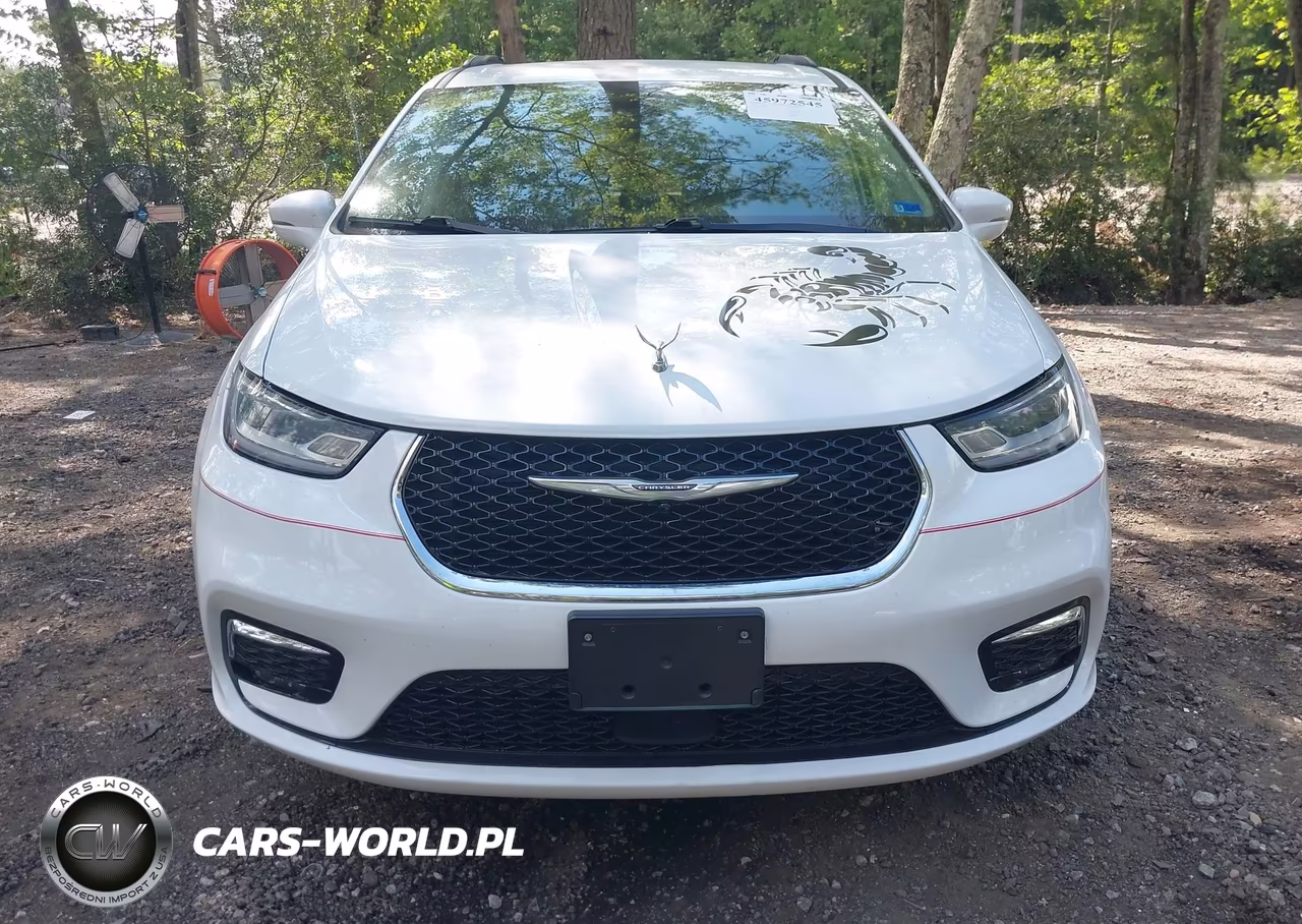 2022 Chrysler Pacifica Touring L VIN:2C4RC1BG5NR178966 - 6