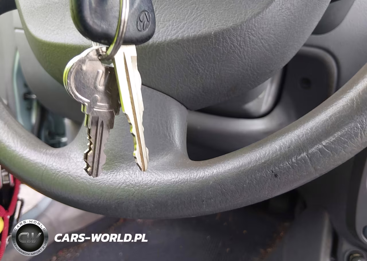 2004 Hyundai Accent Gl VIN:KMHCG45C54U538240 - 11
