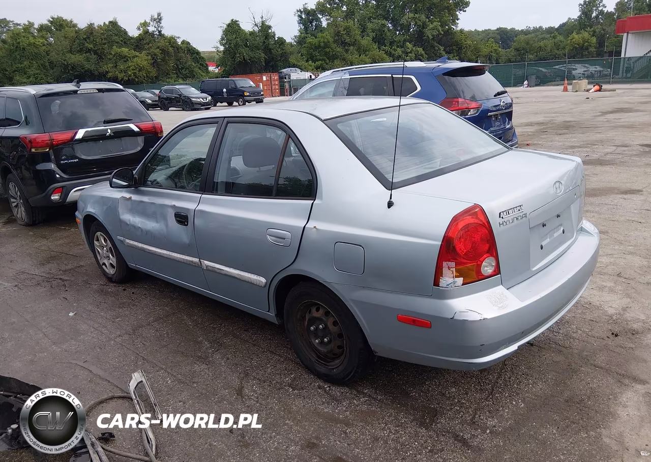 2004 Hyundai Accent Gl VIN:KMHCG45C54U538240 - 3
