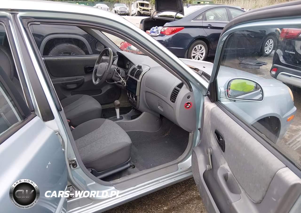 2004 Hyundai Accent Gl VIN:KMHCG45C54U538240 - 5