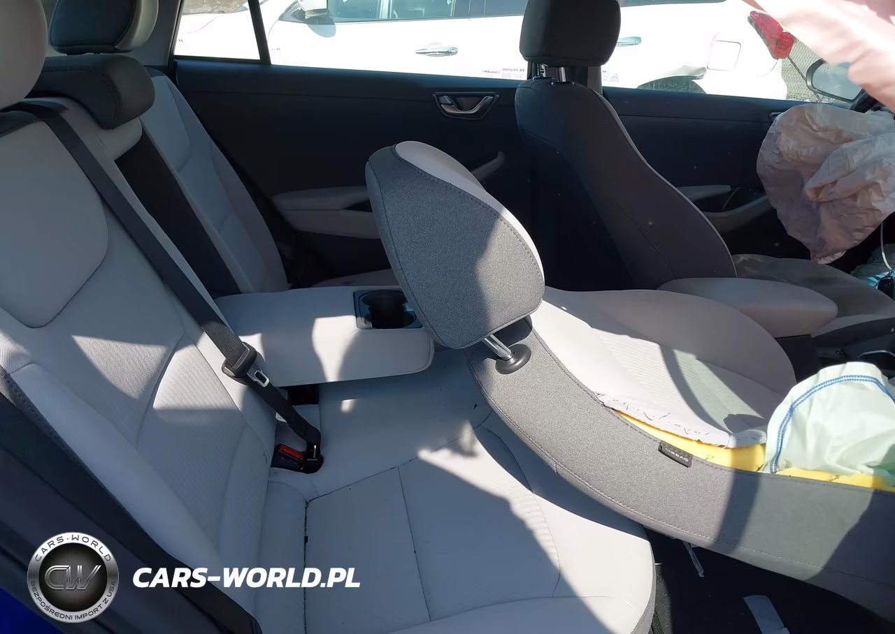 2022 Hyundai Ioniq Plug-In Hybrid Sel VIN:KMHC75LD4NU264998 - 8
