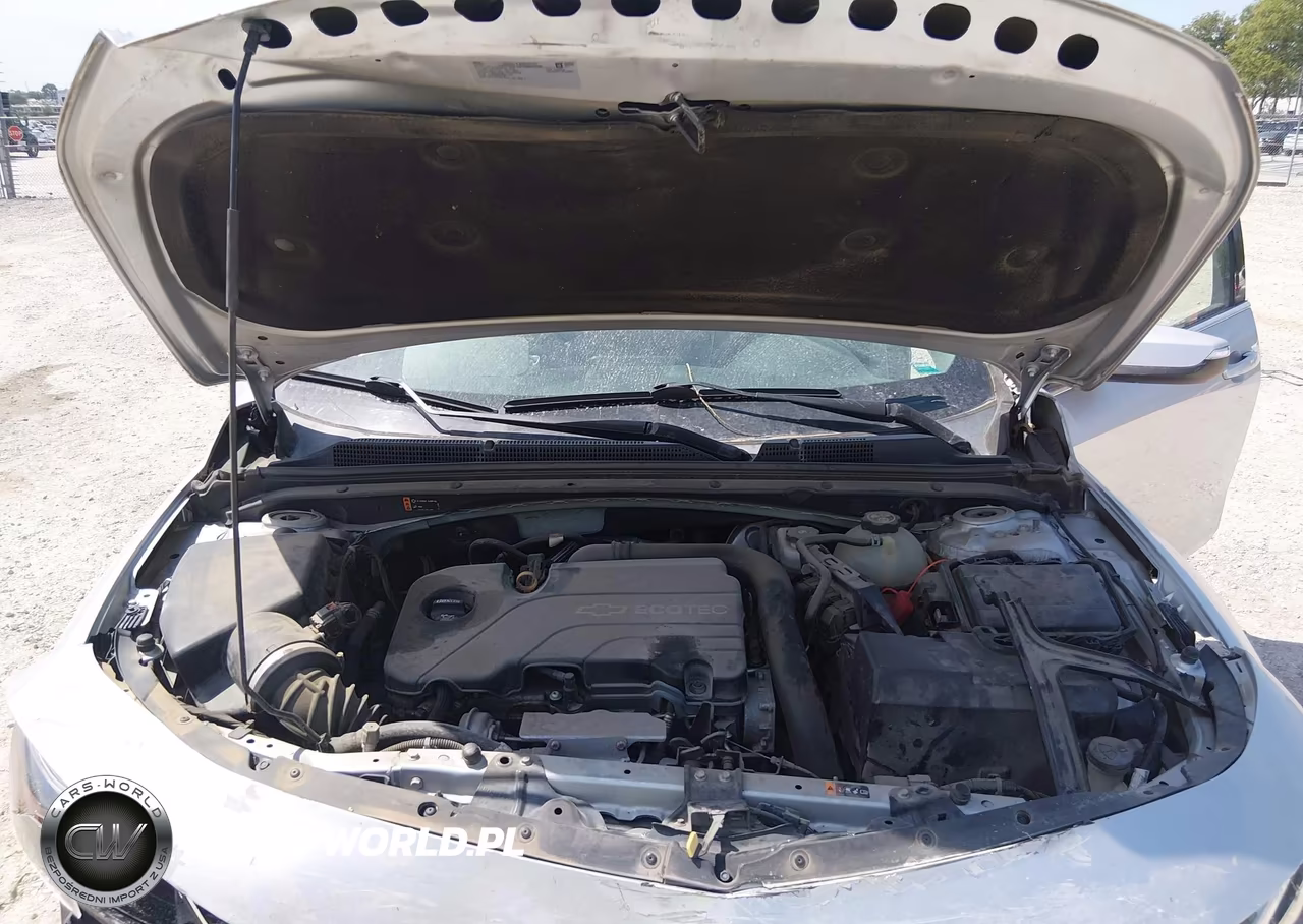 2018 Chevrolet Malibu Lt VIN:1G1ZD5STXJF130682 - 10