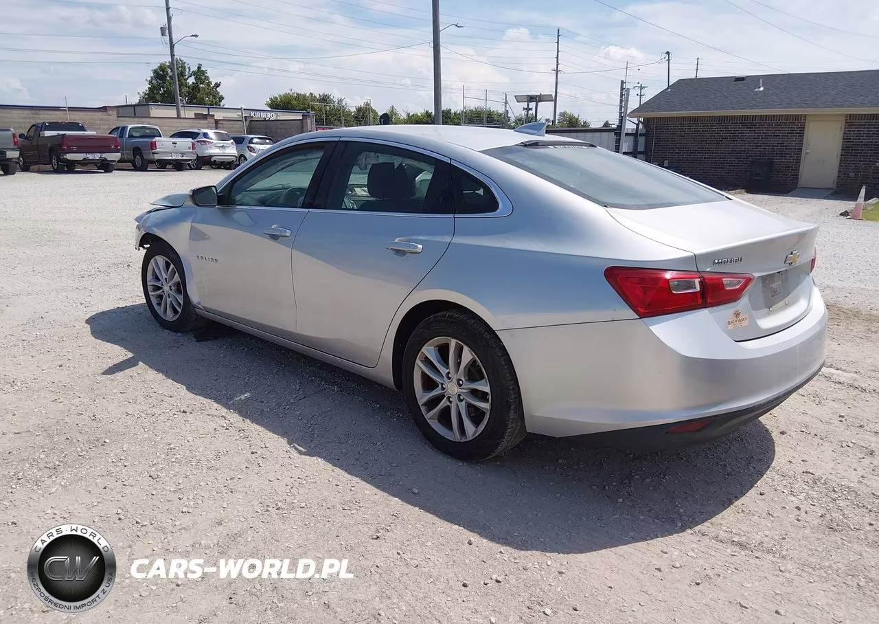 2018 Chevrolet Malibu Lt VIN:1G1ZD5STXJF130682 - 3