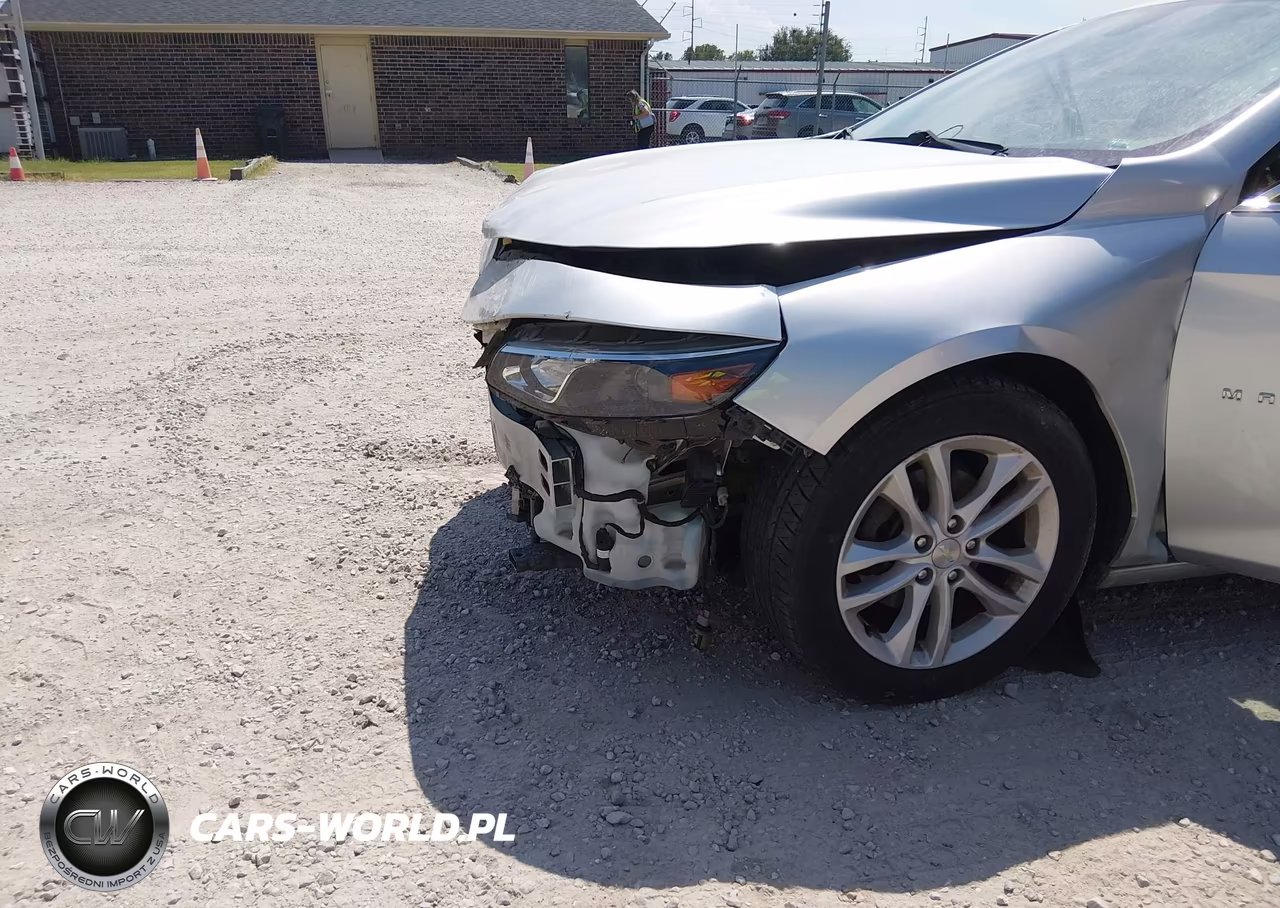 2018 Chevrolet Malibu Lt VIN:1G1ZD5STXJF130682 - 6
