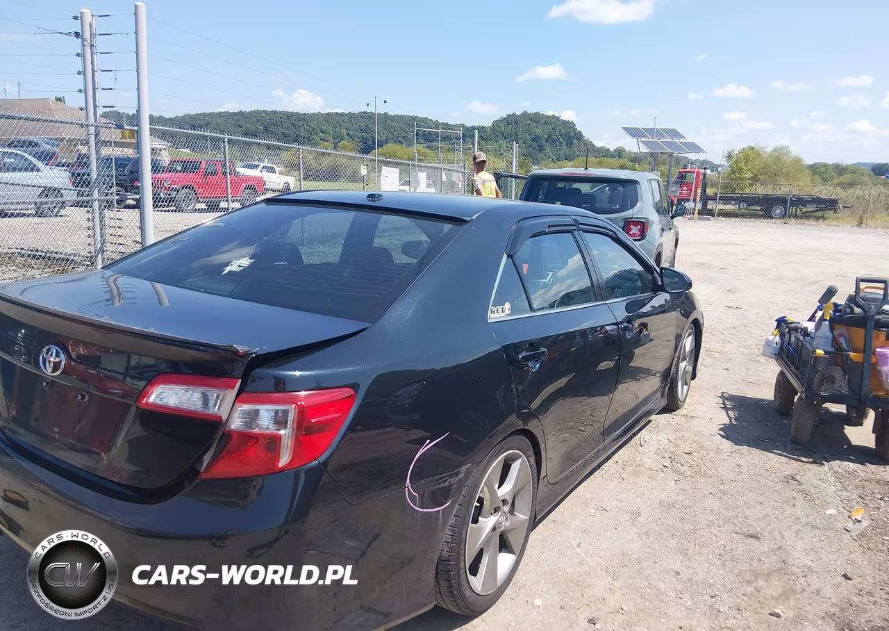 2012 Toyota Camry Se V6 VIN:4T1BK1FK3CU007681 - 4