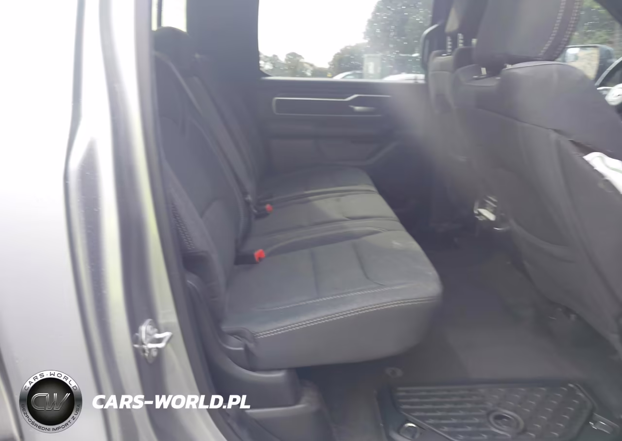 2020 Ram 1500 Big Horn 4X4 5'7 Box VIN:1C6SRFFT9LN296587 - 8