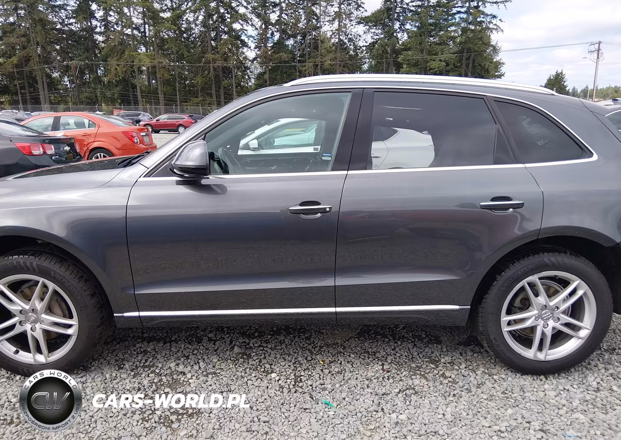 2015 Audi Q5 2.0T Premium VIN:WA1LFAFP3FA104386 - 15