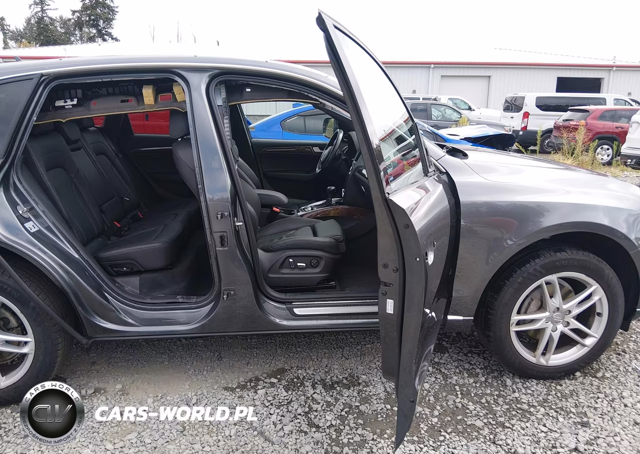 2015 Audi Q5 2.0T Premium VIN:WA1LFAFP3FA104386 - 5