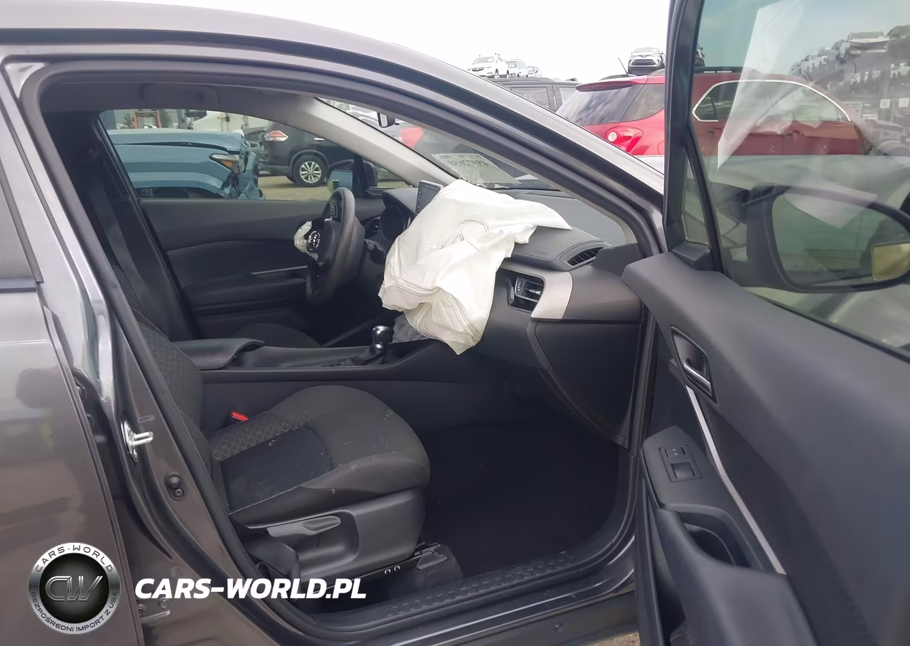 2020 Toyota C-Hr Le VIN:JTNKHMBX9L1073137 - 5