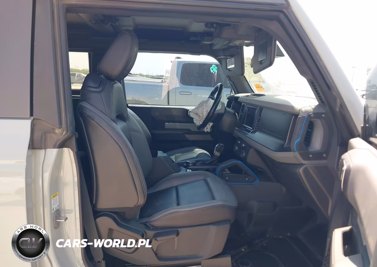 2021 Ford Bronco Black Diamond VIN:1FMDE5AH4MLA79029 - 5