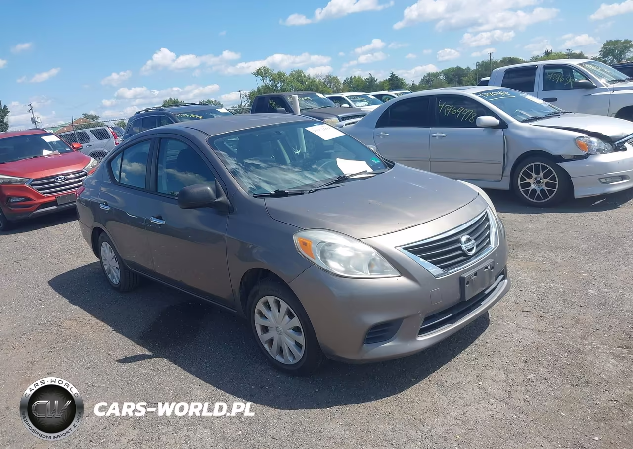 2012 Nissan Versa 1.6 Sv