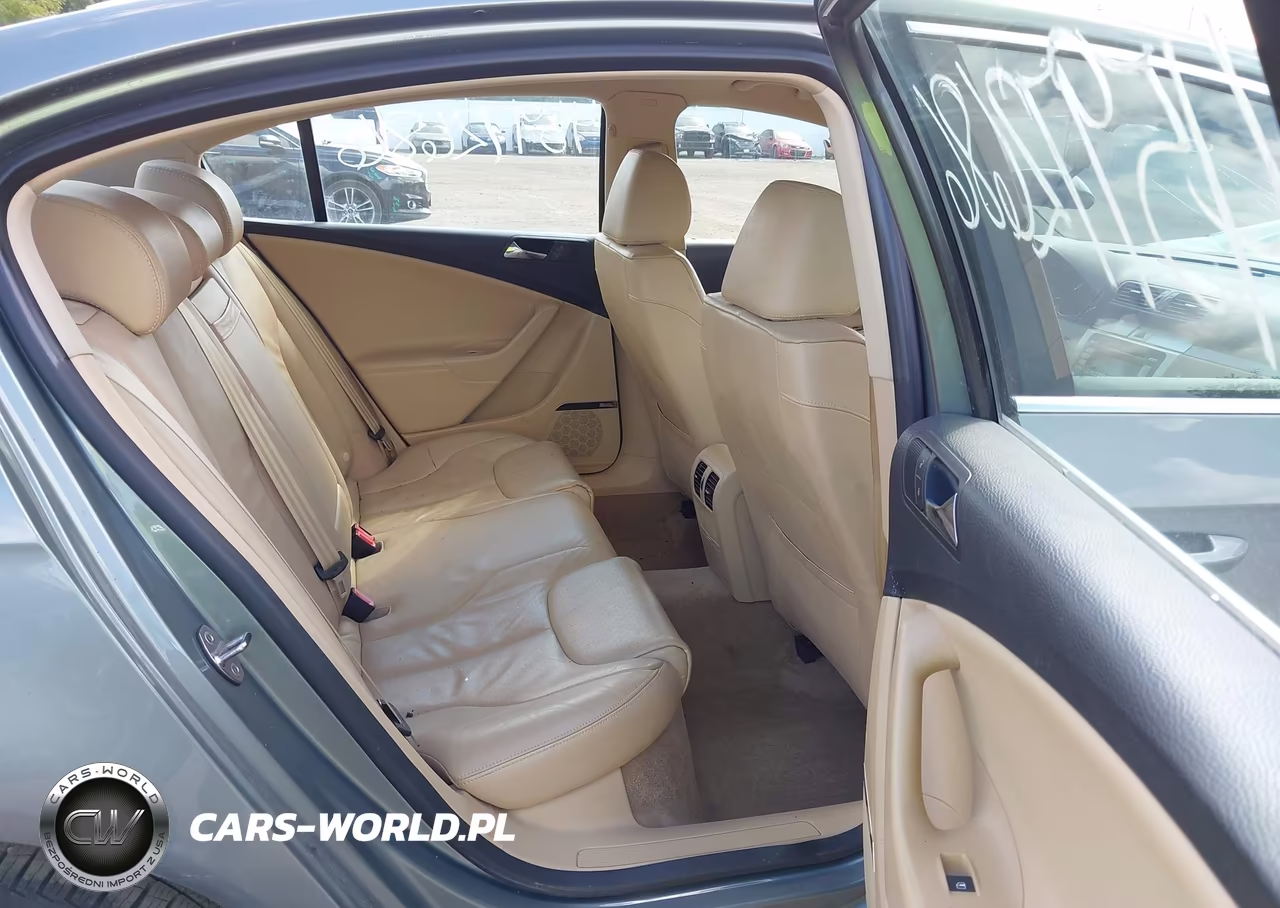2007 Volkswagen Passat 2.0T VIN:WVWEK73C17P047019 - 8