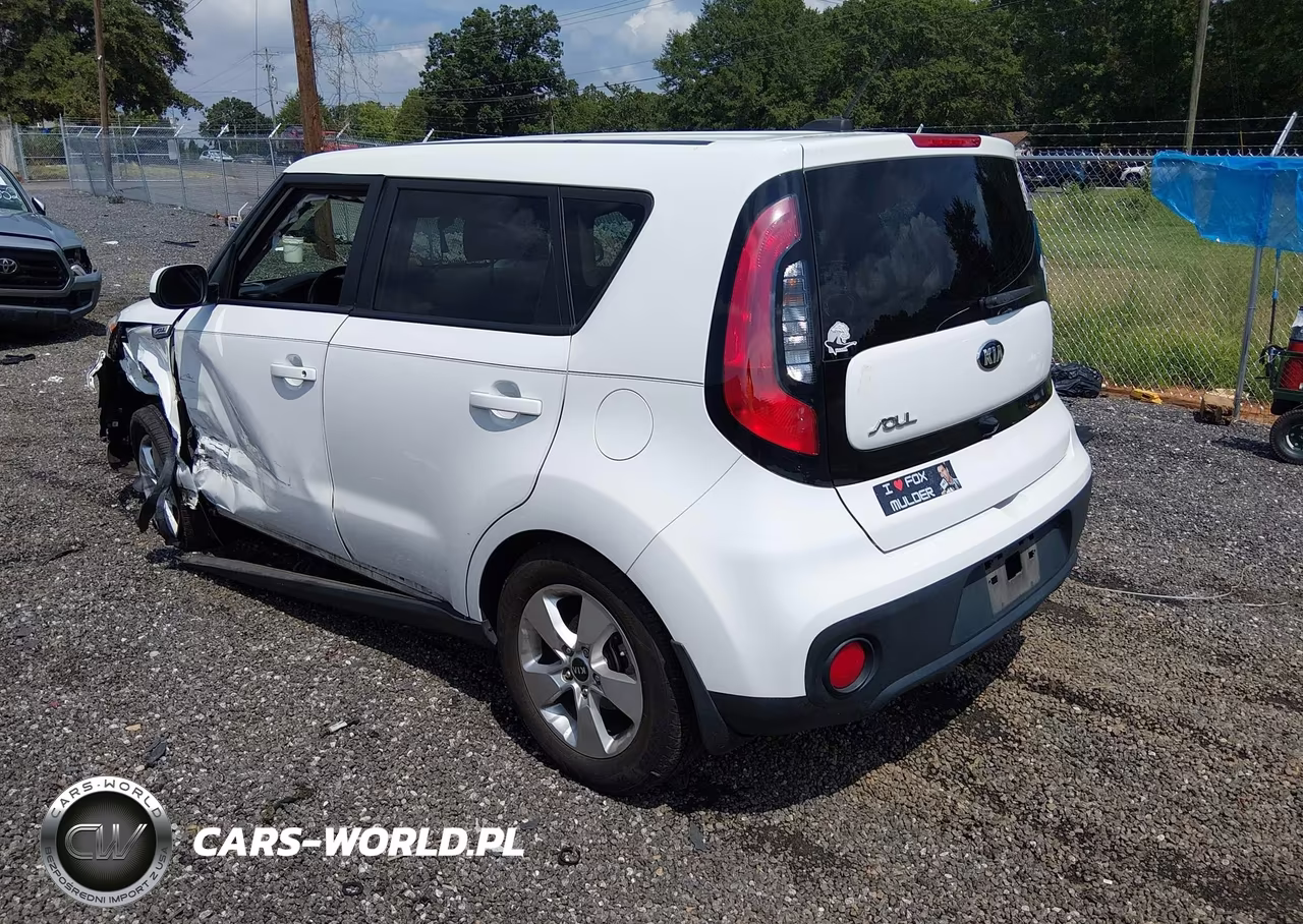 2017 Kia Soul VIN:KNDJN2A24H7445412 - 3