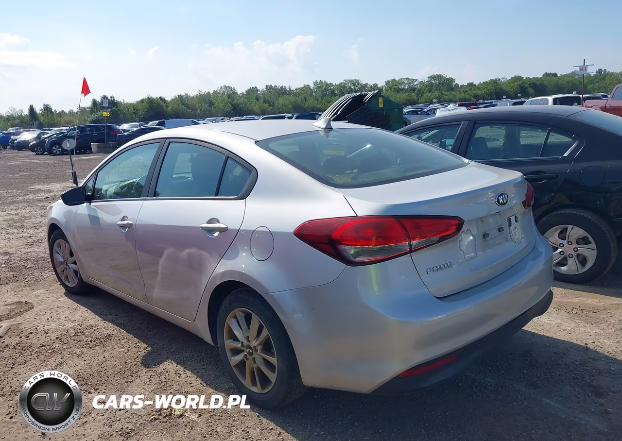 2017 Kia Forte Lx VIN:3KPFL4A78HE098735 - 3