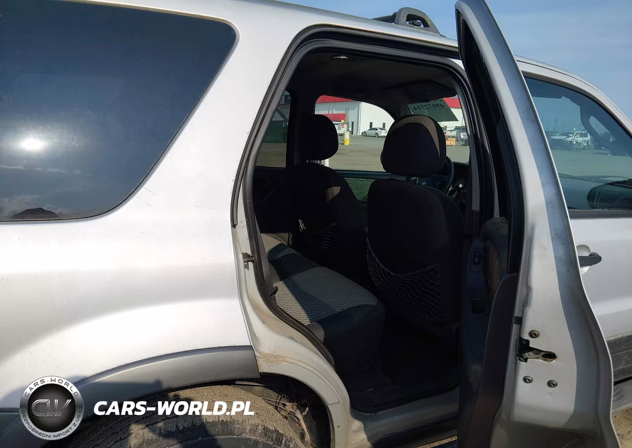 2004 Ford Escape Xlt VIN:1FMYU031X4KB21264 - 8