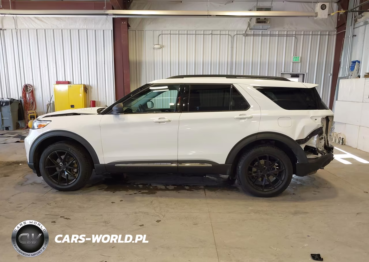 2021 Ford Explorer Xlt VIN:1FMSK8DHXMGA83172 - 15