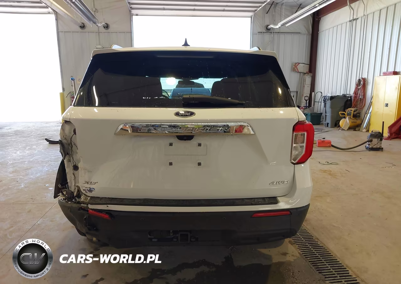 2021 Ford Explorer Xlt VIN:1FMSK8DHXMGA83172 - 17
