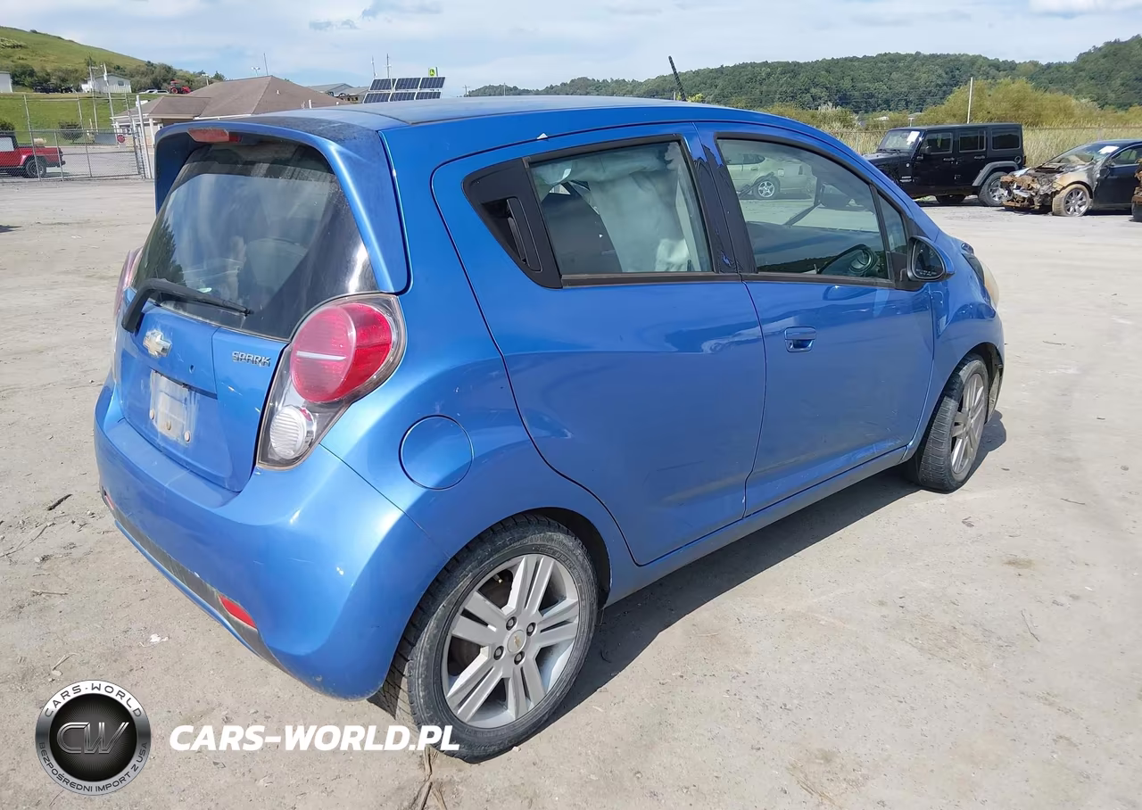 2014 Chevrolet Spark Ls Auto VIN:KL8CB6S96EC547648 - 4