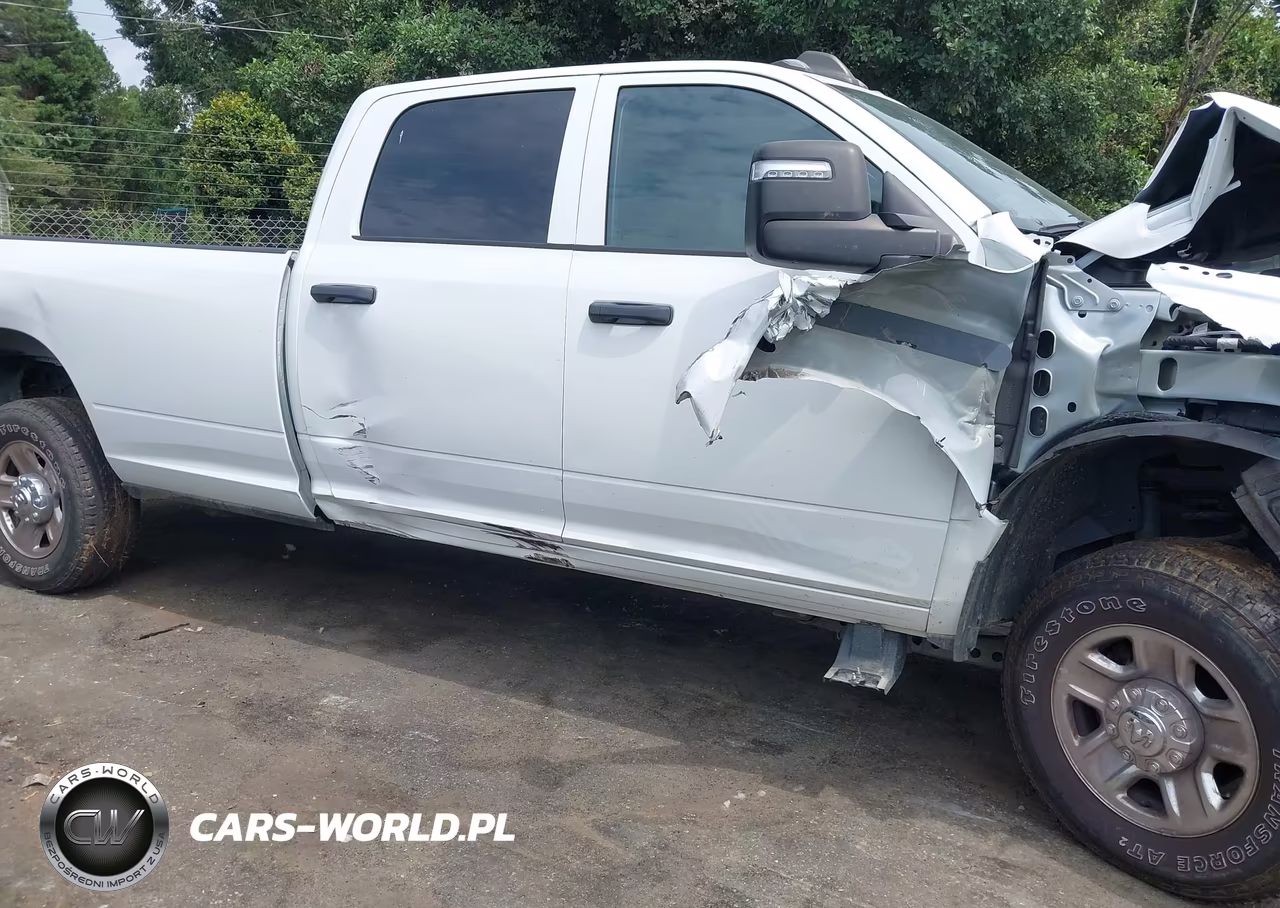2024 Ram 2500 Tradesman 4X4 8' Box VIN:3C6UR5HJ2RG180728 - 13