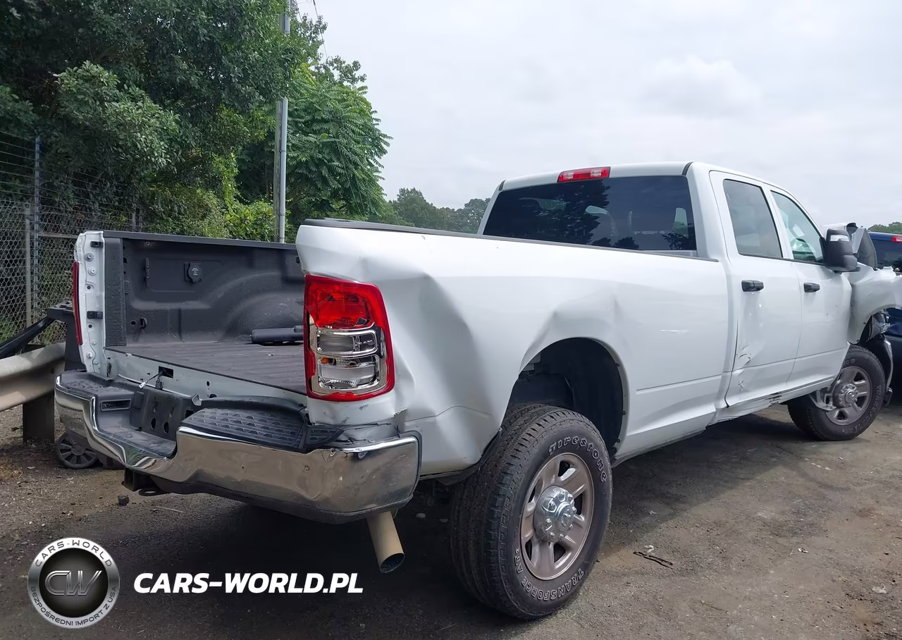 2024 Ram 2500 Tradesman 4X4 8' Box VIN:3C6UR5HJ2RG180728 - 4