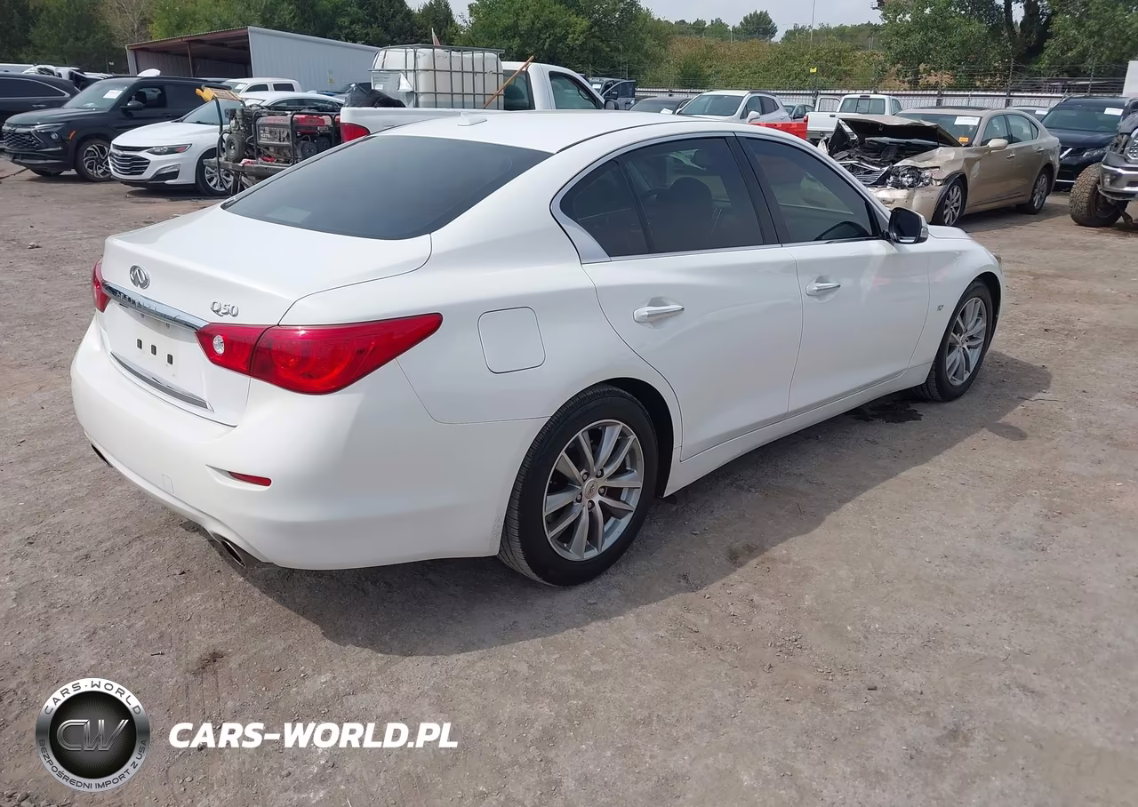 2015 Infiniti Q50 Premium VIN:JN1BV7AP5FM337041 - 4