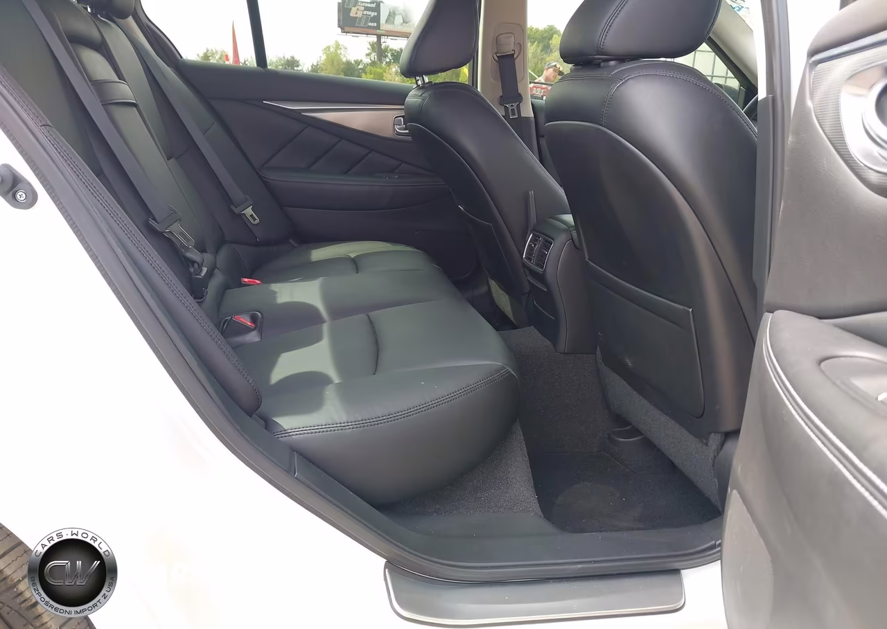 2015 Infiniti Q50 Premium VIN:JN1BV7AP5FM337041 - 8