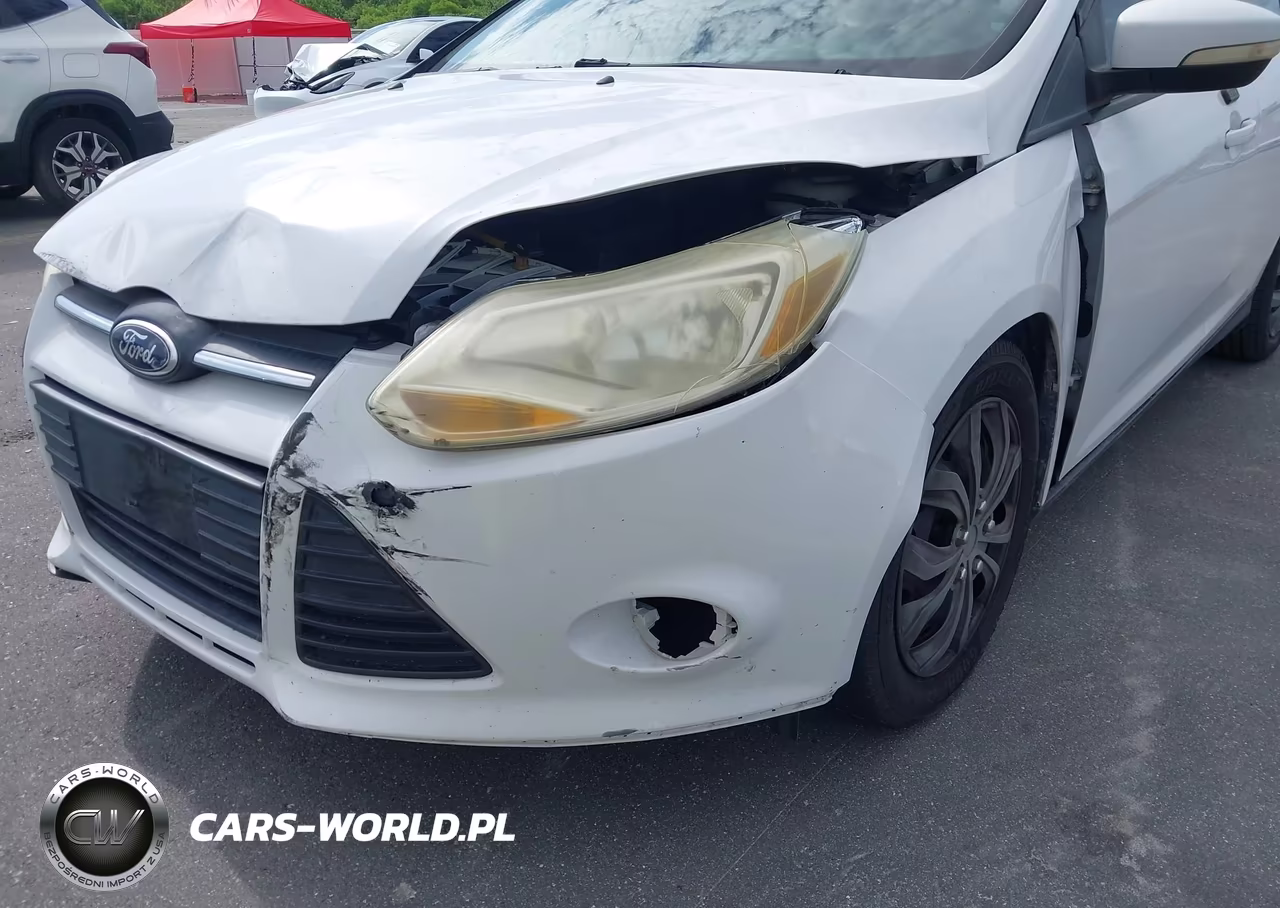 2014 Ford Focus Se VIN:1FADP3F28EL227777 - 6