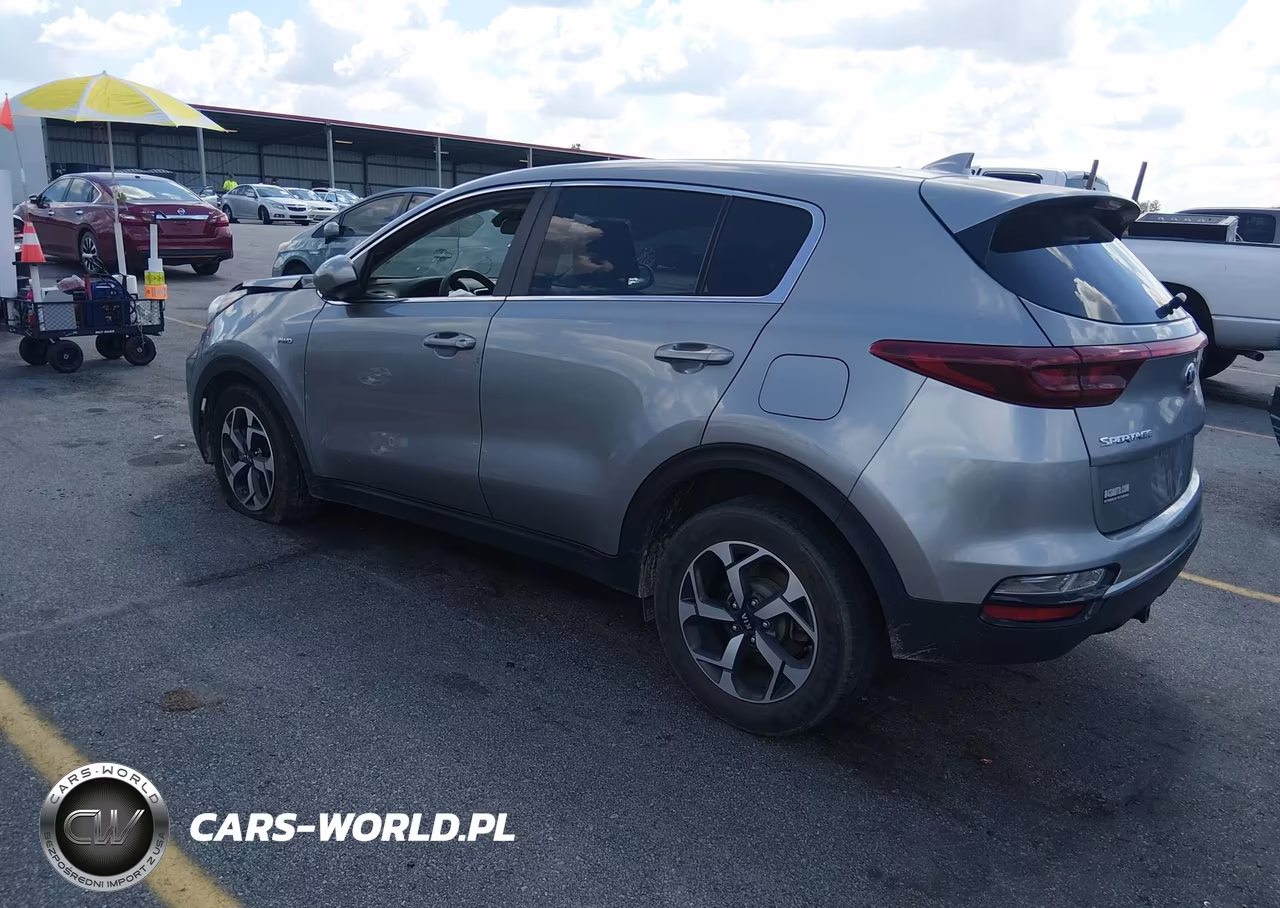 2020 Kia Sportage Lx VIN:KNDPMCAC5L7796026 - 3