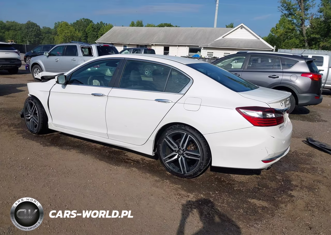 2016 Honda Accord Sport VIN:1HGCR2F60GA020880 - 3