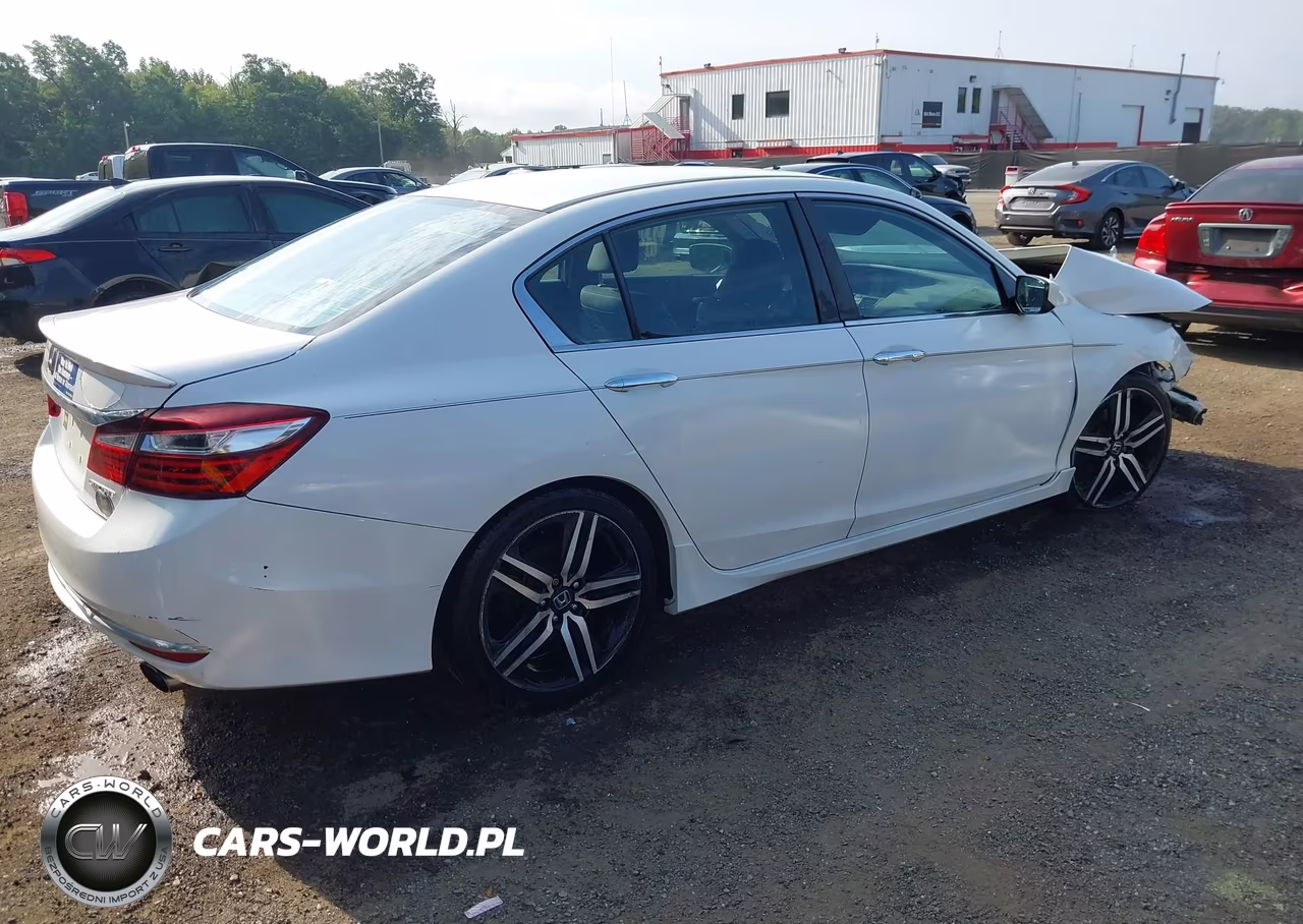 2016 Honda Accord Sport VIN:1HGCR2F60GA020880 - 4