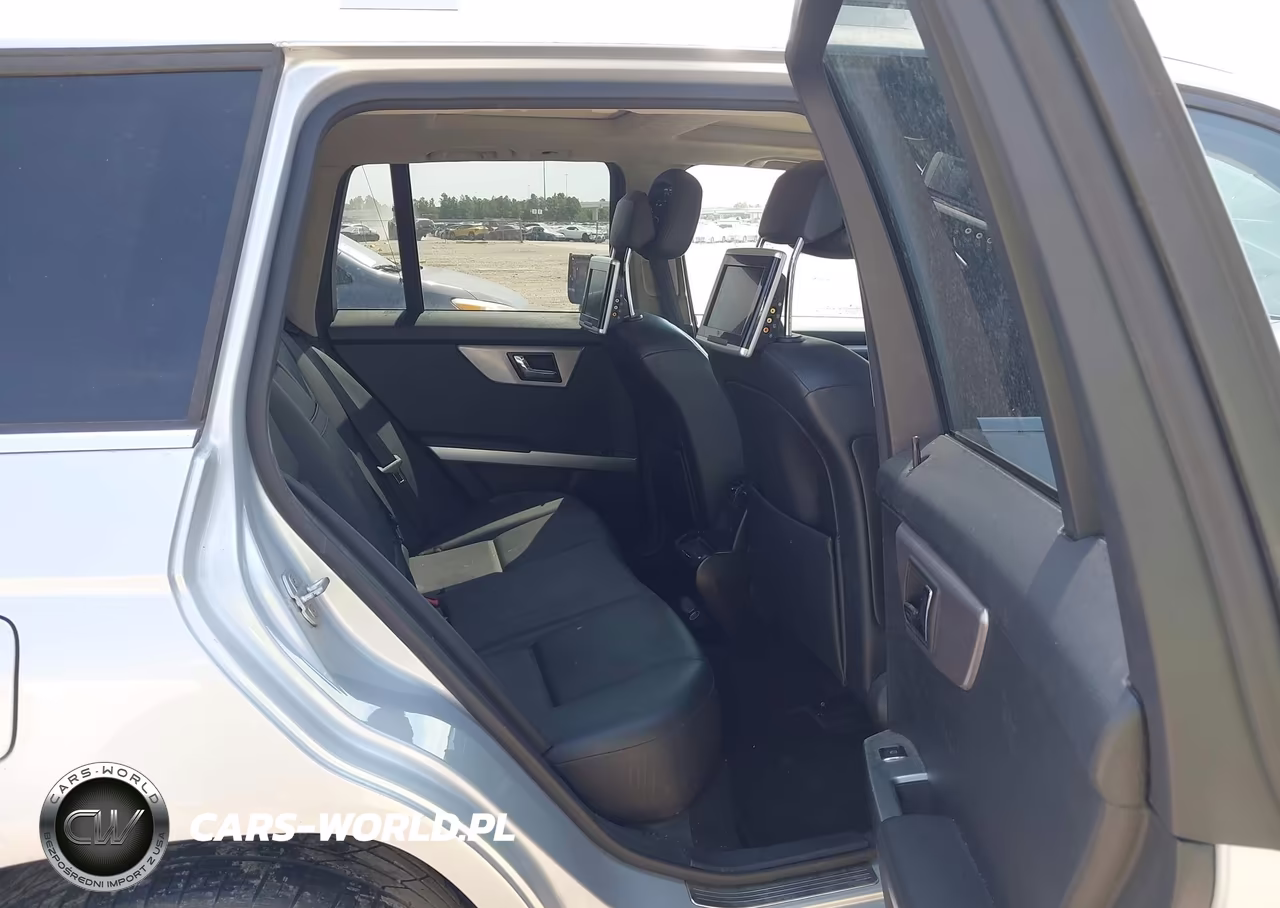 2010 Mercedes-Benz Glk 350 4Matic VIN:WDCGG8HB3AF270640 - 8