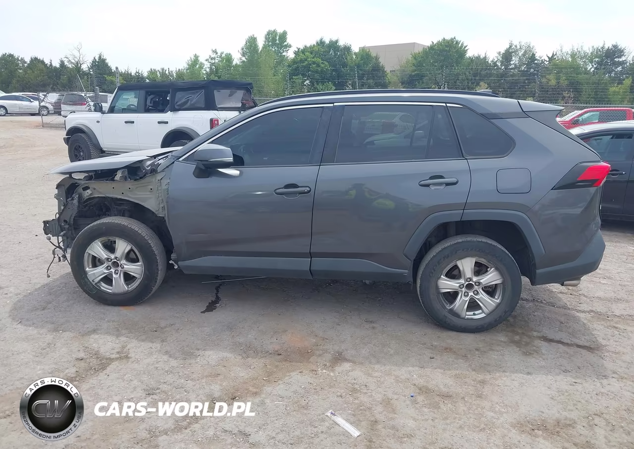 2021 Toyota Rav4 Xle VIN:2T3W1RFV8MW119463 - 15