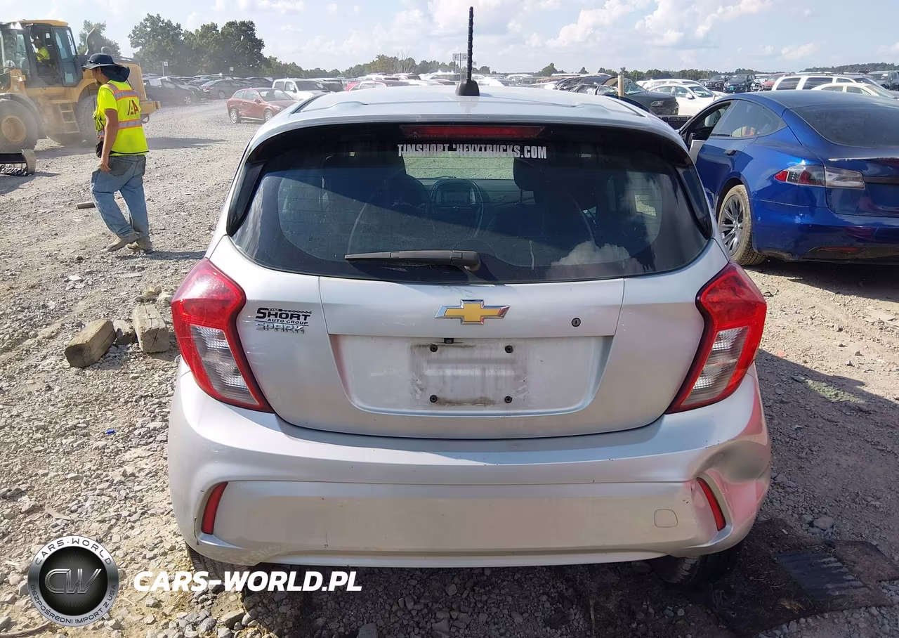 2017 Chevrolet Spark Ls Cvt VIN:KL8CB6SAXHC763565 - 16