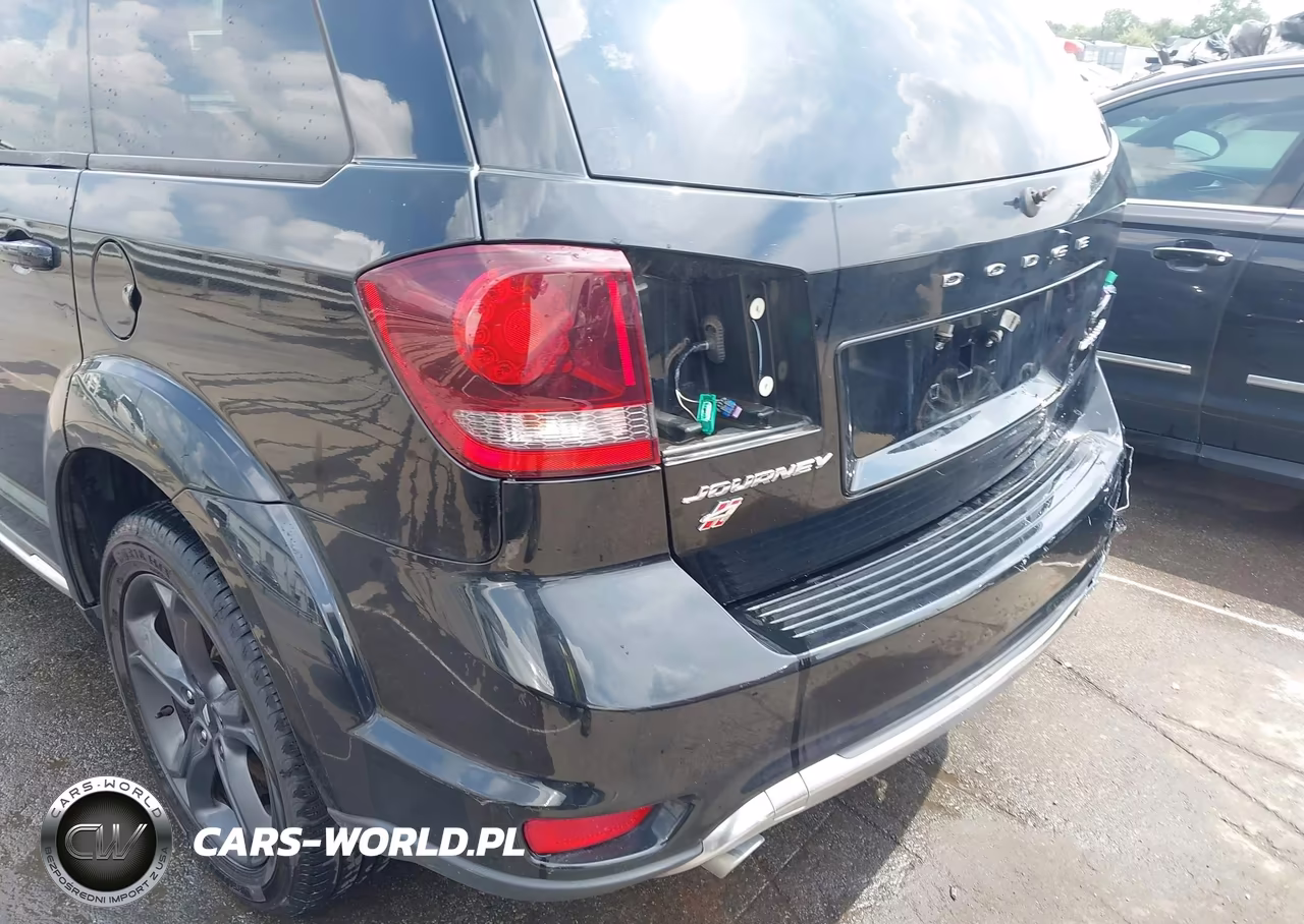 2018 Dodge Journey Crossroad Awd VIN:3C4PDDGG0JT515050 - 18