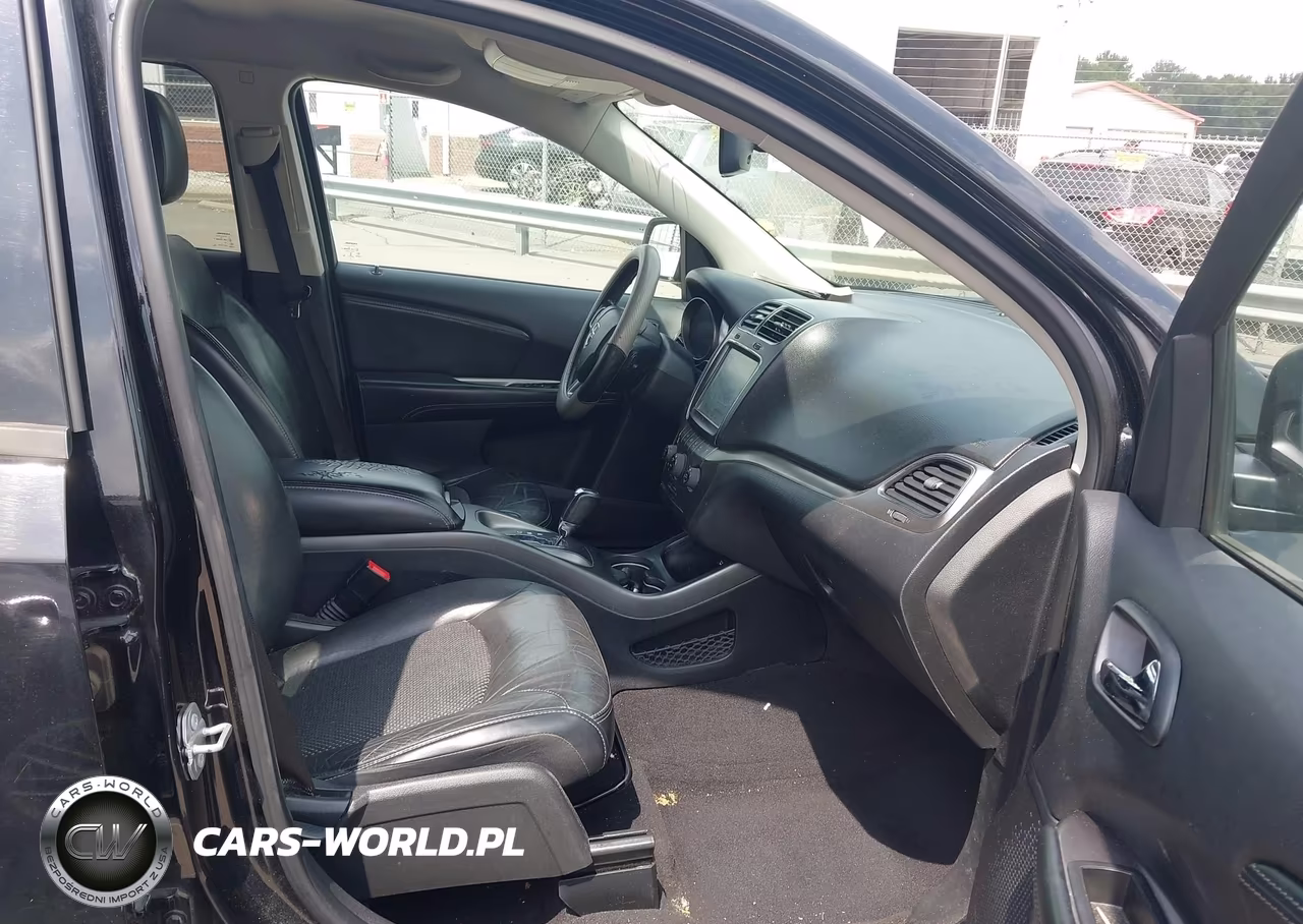 2018 Dodge Journey Crossroad Awd VIN:3C4PDDGG0JT515050 - 5