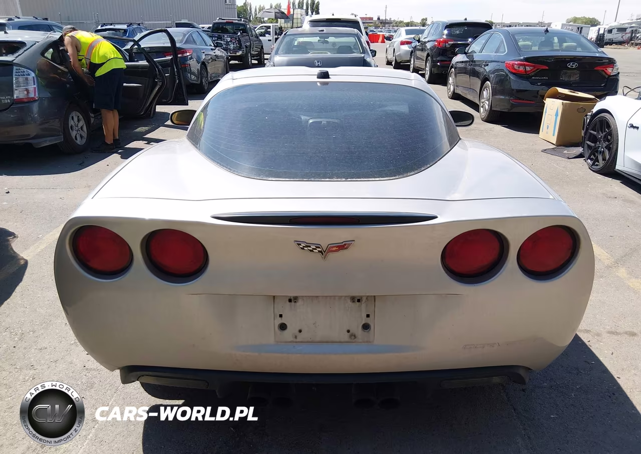 2005 Chevrolet Corvette VIN:1G1YY24U555122375 - 16